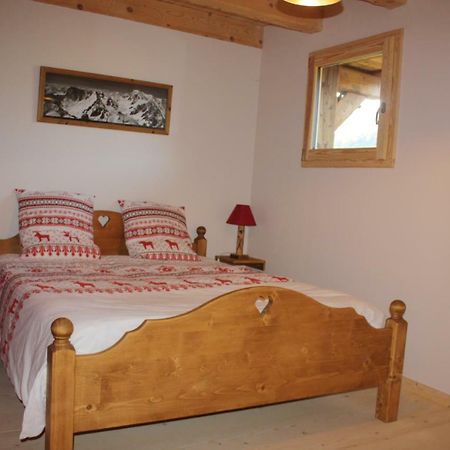 La Case Bed and Breakfast Abondance Esterno foto