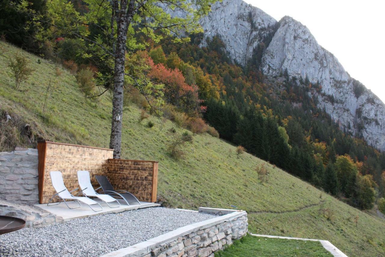 La Case Bed and Breakfast Abondance Esterno foto