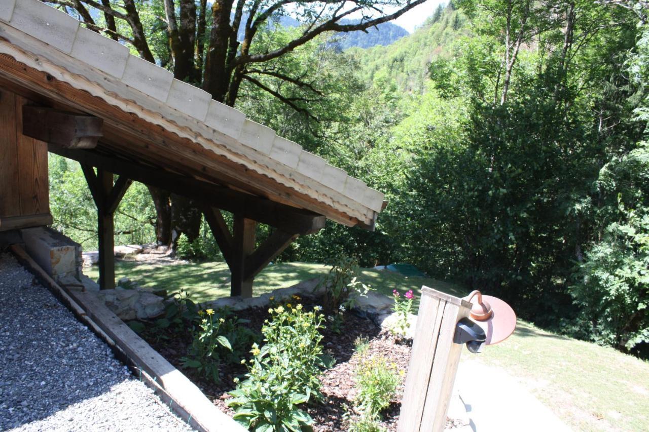 La Case Bed and Breakfast Abondance Esterno foto